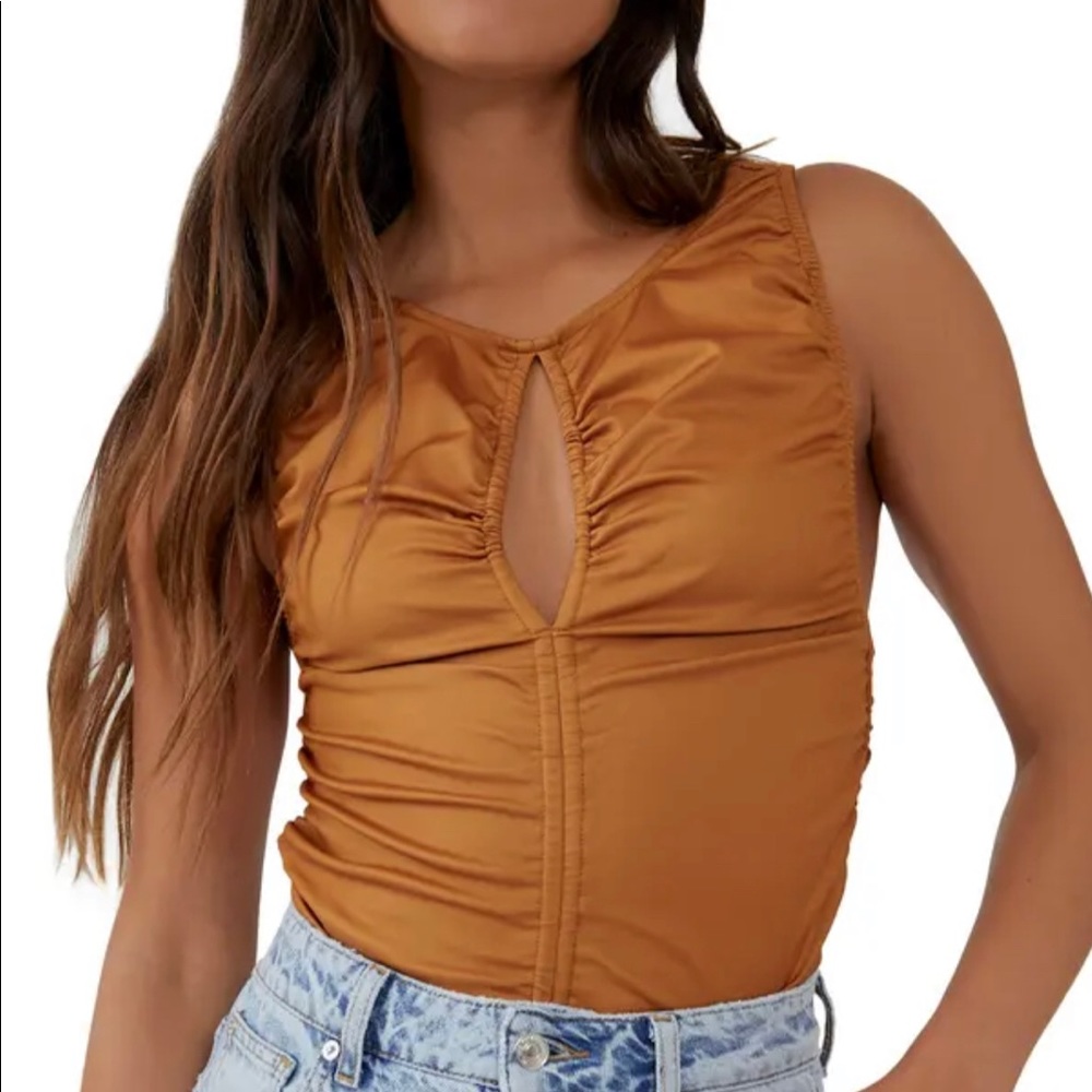 Free People NWT Tan / Brown Ruched Ride Along Tank Top size Medium